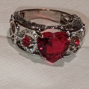 Ring Silver with Red Gemstone Red 💕 Hearts For Valentine's Day/FREE SHIPPING